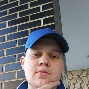 Meet your Posher, Dillon